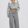 Pantalones joggers de punto de talle medio y pierna ancha en gris