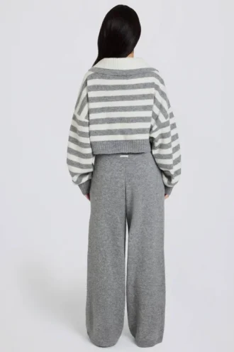 Pantalones joggers de punto de talle medio y pierna ancha en gris