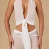 Partes de arriba cortas con cuello halter y lazo delantero Harbour en blanco