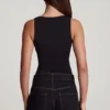 Partes de arriba de jersey suave con cuello cuadrado y fruncidos Mirandria en negro