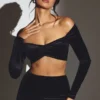 Partes de arriba fruncidas con hombros descubiertos Adele Velvet en negro azabache