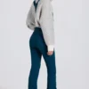 Peto impermeable de talle alto con tirantes en color verde azulado