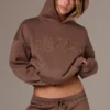 Sudadera con capucha oversize bordada en color cacao