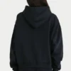 Sudadera con capucha oversize en negro