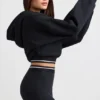 Sudadera corta con capucha de felpa de algodón elástico en negro