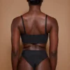 Sujetador bandeau de malla suave Intimates en negro