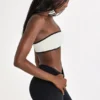 Sujetador deportivo bandeau Soft Active en color marfil