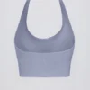 Sujetador deportivo con cuello halter Define Luxe en azul grisáceo