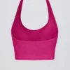 Sujetador deportivo con cuello halter Define Luxe en Berry