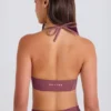 Sujetador deportivo de cuello redondo y tirantes cruzados con elasticidad en cuatro direcciones en color acai