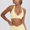 Sujetador deportivo de jersey cepillado con cuello en V en color limón jaspeado