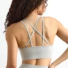 Sujetador deportivo Define Luxe con tirantes en gris