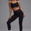 Sujetador deportivo multifuncional Define Luxe en negro