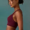 Sujetador deportivo sin costuras Super Sculpt con espalda cruzada en color ciruela