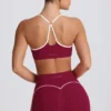Sujetador deportivo Soft Active con cuello corazón en color burdeos
