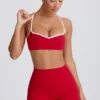 Sujetador deportivo Soft Active con cuello corazón en rojo intenso