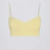 Sujetador deportivo Soft Active con cuello corazón y contraste en amarillo suave