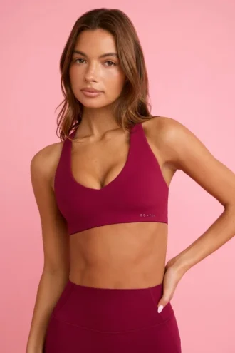 Sujetador deportivo Soft Active con cuello en V en color burdeos