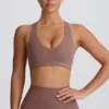 Sujetador deportivo Soft Active con cuello en V en color Mocha