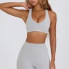 Sujetador deportivo Soft Active con cuello en V en gris