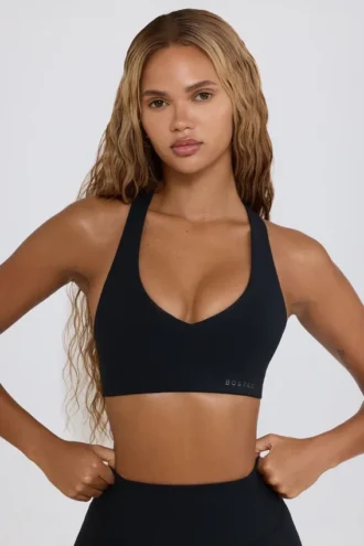 Sujetador deportivo Soft Active con cuello en V en negro