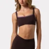 Sujetador deportivo Soft Active con detalles de costuras en color espresso