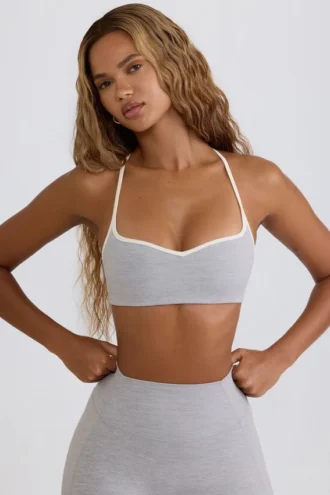 Sujetador deportivo Soft Active con escote corazón en gris