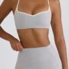 Sujetador deportivo Soft Active con escote corazón en gris