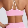 Sujetador deportivo Soft Active con escote corazón en rosa bebé