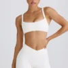 Sujetador deportivo Soft Active con ribete en contraste en blanco