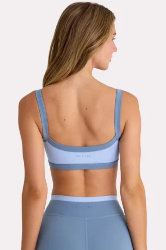 Sujetador deportivo Soft Active en azul cielo