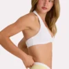 Sujetador deportivo Soft Active en color leche
