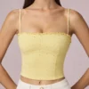 Top camisola Hania de modal con bordado inglés en amarillo limón