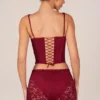 Top corsé con cordones Jemara en rojo cereza