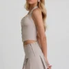Top corsé con cuello halter Lotta en color crudo