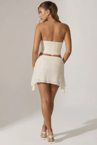 Top corsé drapeado con adornos Sterling en blanco