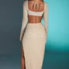 Top corto con cuello vuelto y adornos de La Desirade en color arena