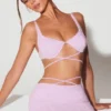 Top corto con tirantes y aros adornado Parma en color lila