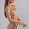 Top corto de manga larga con adornos transparentes Giulia en color almendra