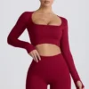Top corto de manga larga sin costuras Super Sculpt en color burdeos