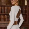 Top corto sin costuras de punto elástico suave con aberturas en blanco
