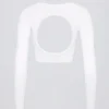 Top corto sin costuras de punto elástico suave con aberturas en blanco