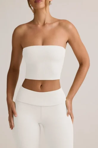 Top corto sin tirantes Verna de modal en blanco