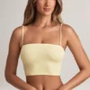 Top corto sin tirantes Verna de modal en color sorbete de limón