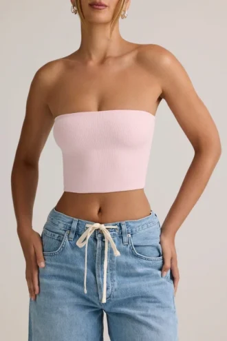 Top corto sin tirantes Verna de modal en rosa bebé