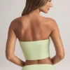 Top corto sin tirantes Verna de modal en verde salvia