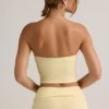 Top corto sin tirantes Verna Modal en amarillo crema