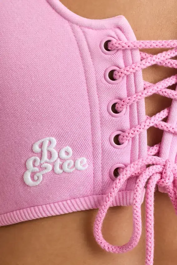 Top corto tipo corsé de jersey cepillado en rosa chicle