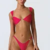 Braguitas de bikini atrevidas con adornos Volute en rosa frambuesa