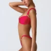 Braguitas de bikini atrevidas con adornos Volute en rosa frambuesa